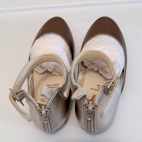 Gap Kids angle-strap ballet flat size 12 - Picture 2 of 5